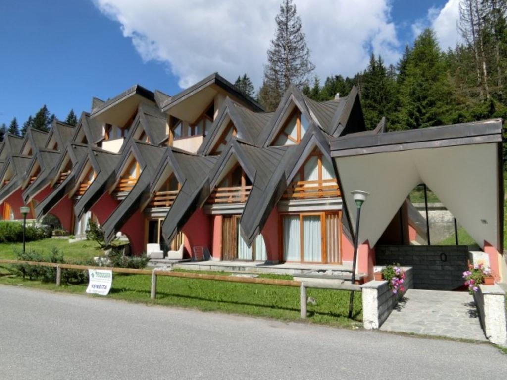 Alberti - Condominio Villa Golf Madonna di Campiglio Exterior photo